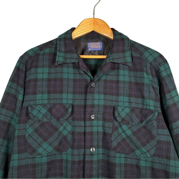 PENDLETON Vintage Virgin Wool Flannel in forest green & black Hunter Plaid - Picture 2 of 9